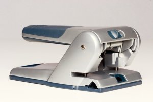 Leitz Delgeç Makinesi 65 Sayfa Kapasiteli